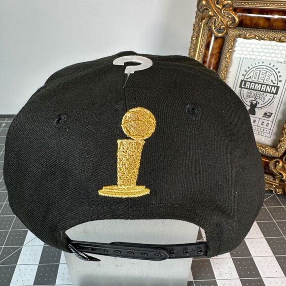 DENVER NUGGETS 22-23 NBA® CHAMPIONS | NEW ERA® | 9FIFTY - Picture 8 of 15